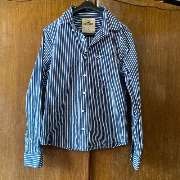 Hollister Men’s Blue Button Down Shirt Size Small - Picture 1 of 4